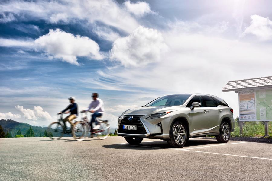  Lexus RX450hL 2018 года  (WW) (фото 7 из 45)